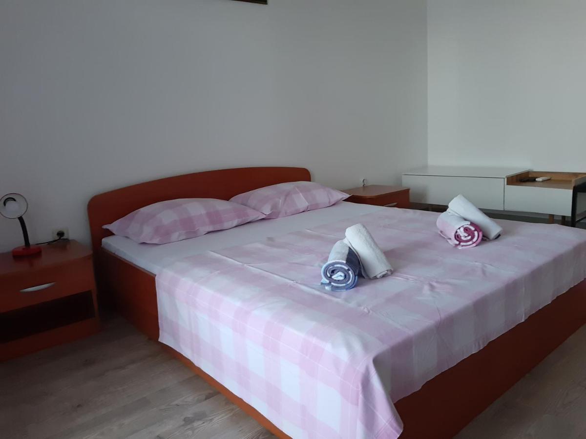 Apartments Davor Ceko جيسينتسي المظهر الخارجي الصورة